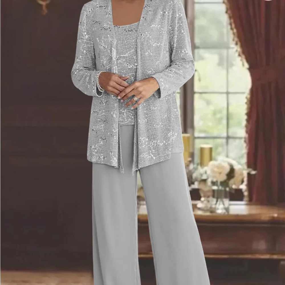 Mother of the Bride Pantsuit NWT Mondressy